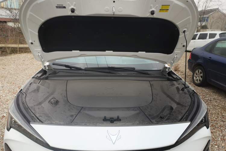 Used ARCFOX Alpha T5 2024 520 MAX Engine Bay