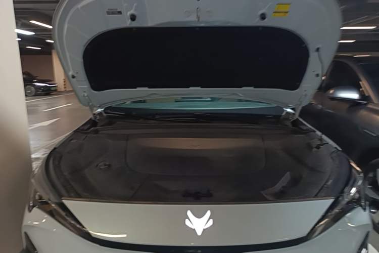 Used ARCFOX Alpha T5 2024 520 PRO Engine Bay