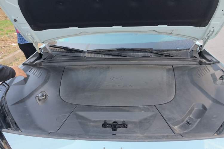 Used ARCFOX Alpha T5 2024 520 PRO Engine Bay