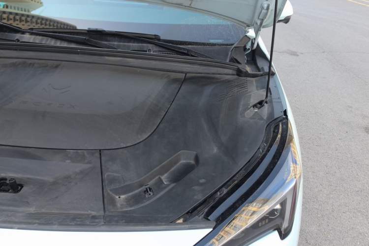Used ARCFOX Alpha T5 2024 520 PRO Engine Bay Left