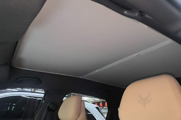 Used ARCFOX Alpha T5 2024 520 PRO Headliner