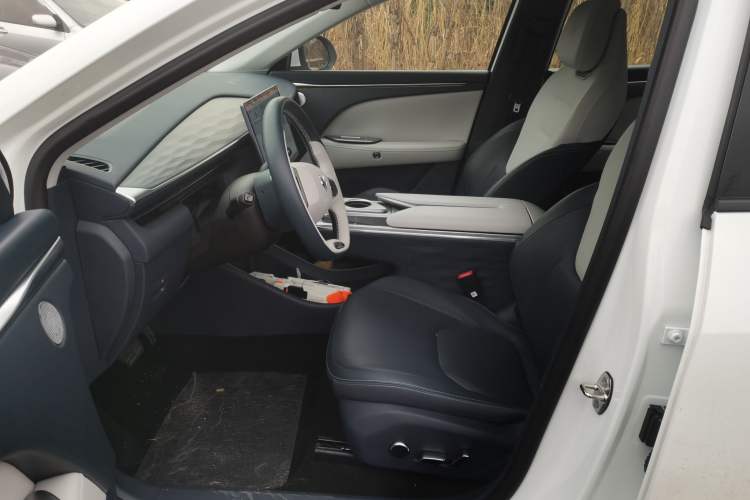 Used ARCFOX Alpha T5 2024 520 MAX Left Front Seat