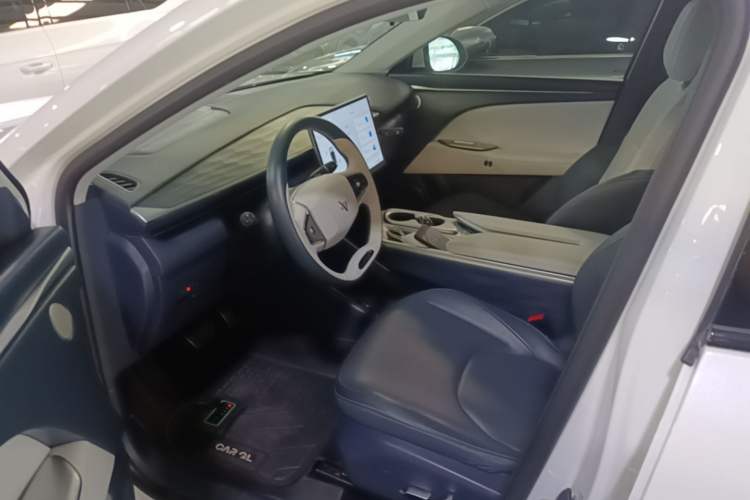 Used ARCFOX Alpha T5 2024 520 PRO Left Front Seat