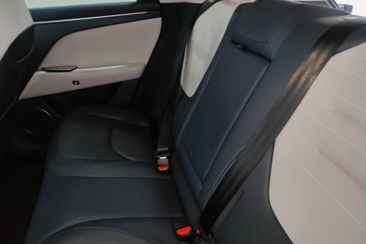 Used ARCFOX Alpha T5 2024 520 MAX Left Rear Seat