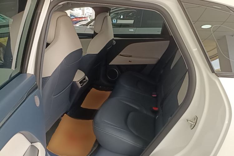Used ARCFOX Alpha T5 2024 660 MAX Left Rear Seat