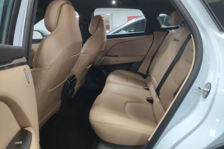 Used ARCFOX Alpha T5 2024 660 MAX Left Rear Seat