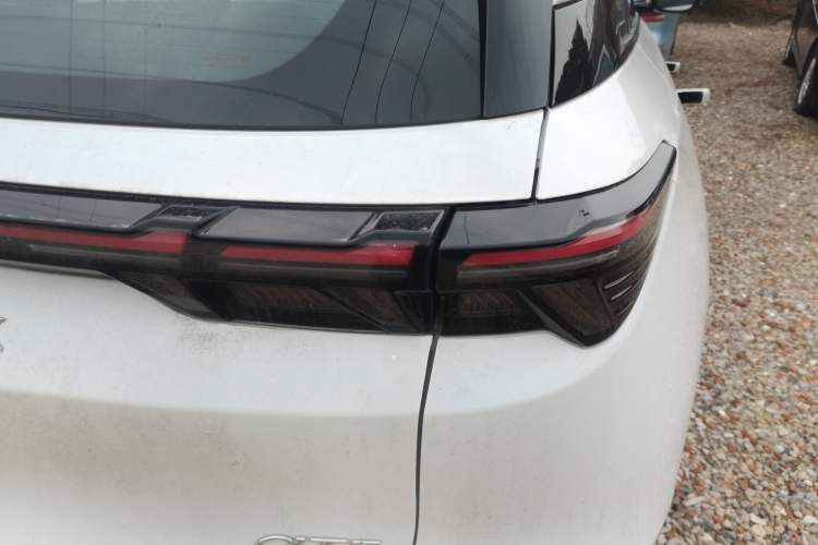 Used ARCFOX Alpha T5 2024 520 MAX Right Rear Taillight
