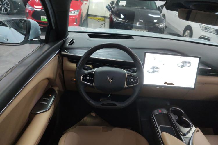Used ARCFOX Alpha T5 2024 660 MAX Steering Wheel