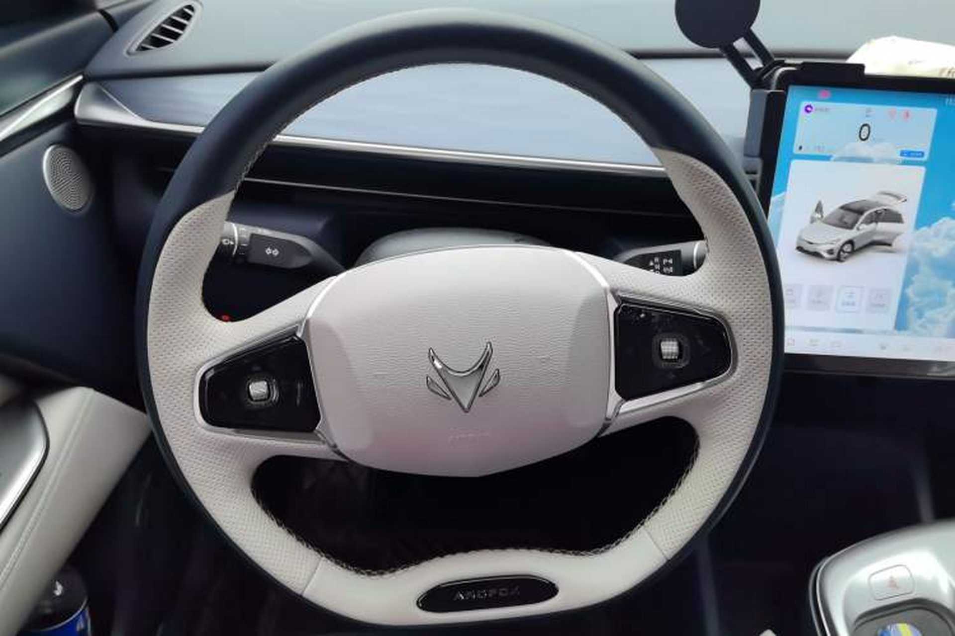Used ARCFOX Alpha T5 2024 660 MAX Steering Wheel