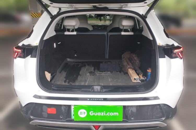 Used ARCFOX Alpha T5 2024 520 MAX Trunk