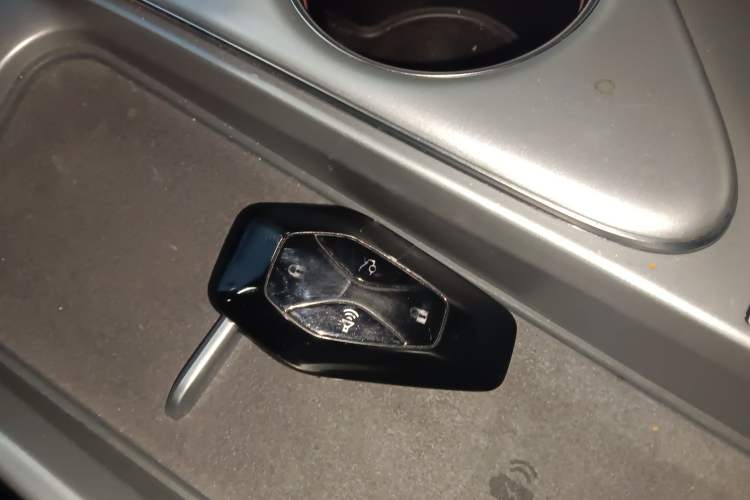 Used ARCFOX Alpha T5 2024 520 MAX Vehicle Key