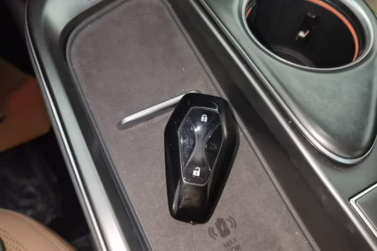 Used ARCFOX Alpha T5 2024 660 MAX Vehicle Key