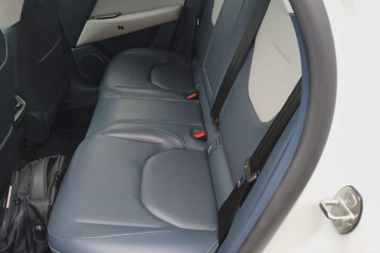 Used ARCFOX Alpha T5 2024 520 PRO Interior 4