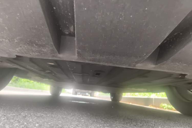 Used ARCFOX Alpha T5 2025 520 MAX Chassis Front