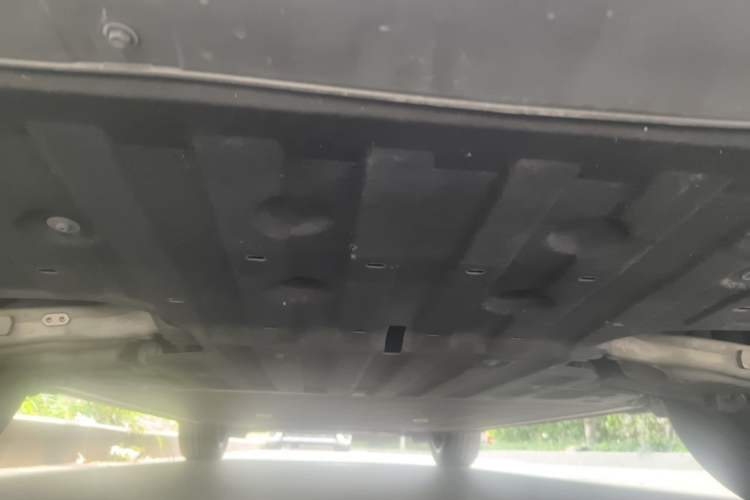Used ARCFOX Alpha T5 2025 520 MAX Chassis Rear