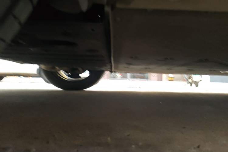 Used ARCFOX Alpha T5 2025 520 PRO Chassis Rear Right