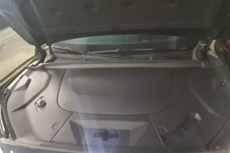 Used ARCFOX Alpha T5 2025 520 MAX Engine Bay