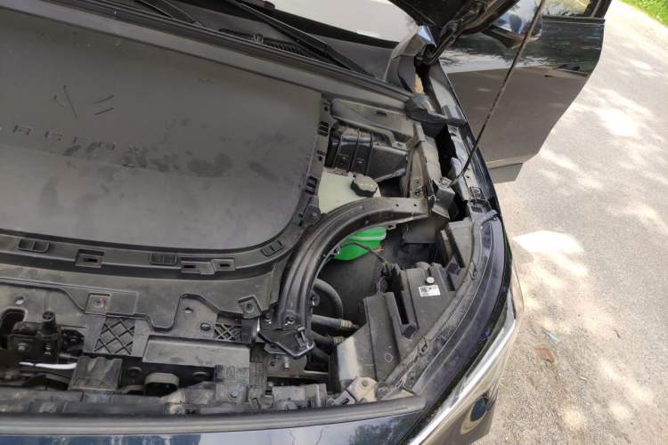 Used ARCFOX Alpha T5 2025 630 Shenxing Edition Engine Bay Left