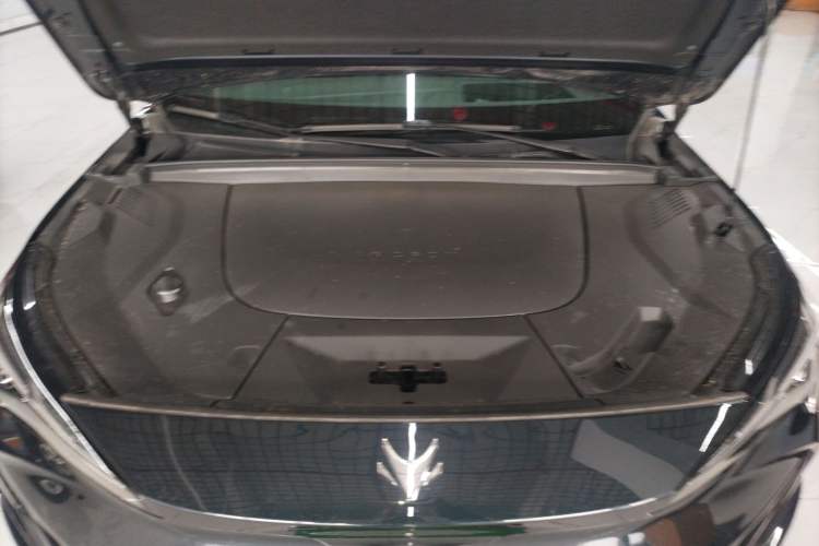 Used ARCFOX Alpha T5 2025 630 Shenxing Edition Engine Bay