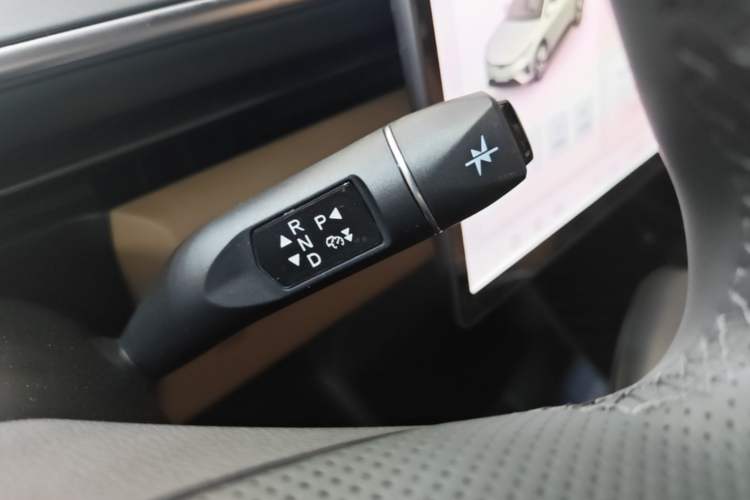 Used ARCFOX Alpha T5 2025 520 PRO Gear Lever