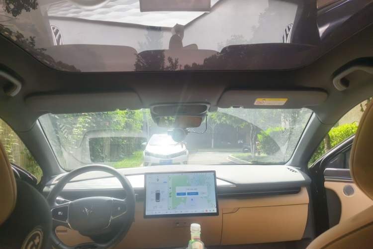 Used ARCFOX Alpha T5 2025 520 MAX Headliner