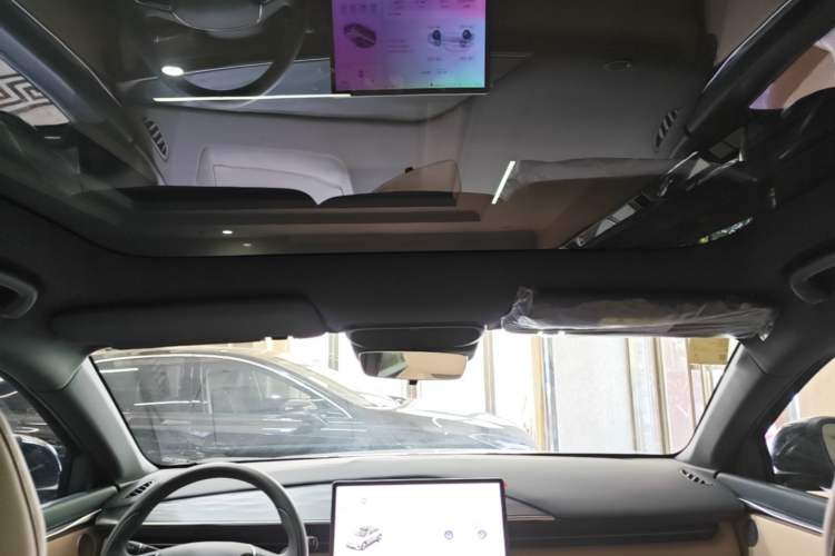 Used ARCFOX Alpha T5 2025 520 PRO Headliner