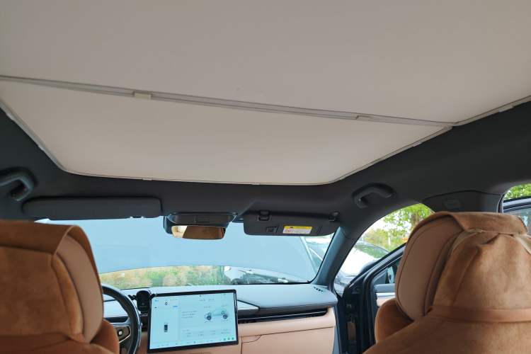 Used ARCFOX Alpha T5 2025 520 MAX Headliner