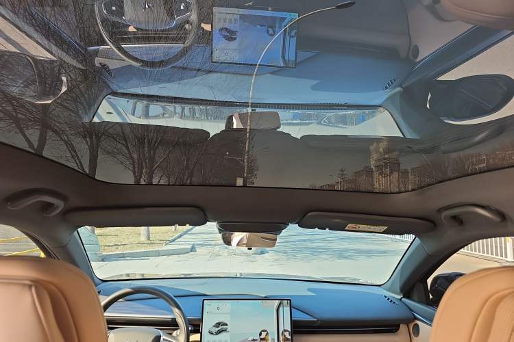 Used ARCFOX Alpha T5 2025 520 PRO Headliner