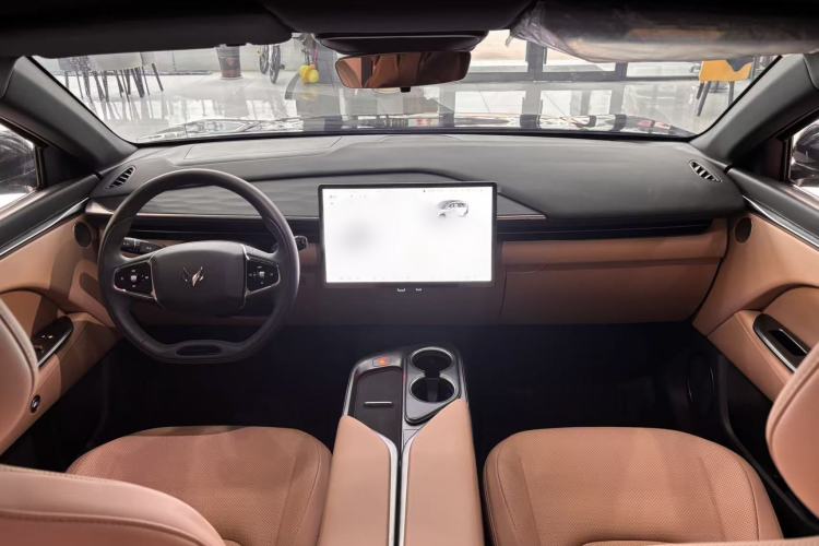 Used ARCFOX Alpha T5 2025 520 PRO Interior 3