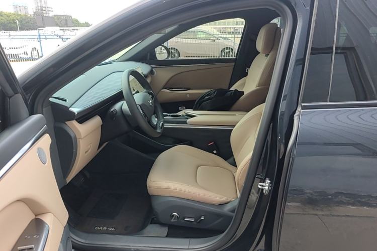 Used ARCFOX Alpha T5 2025 520 MAX Left Front Seat