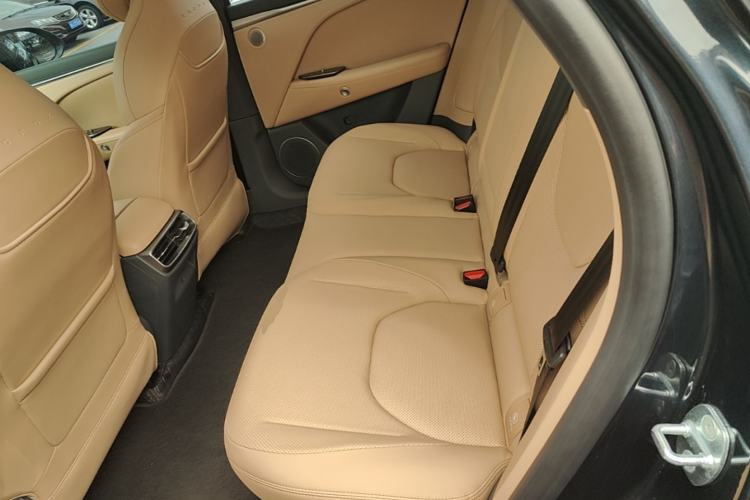 Used ARCFOX Alpha T5 2025 520 PRO Left Rear Seat