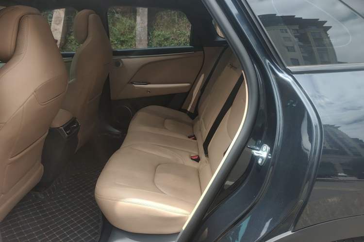 Used ARCFOX Alpha T5 2025 520 PRO Left Rear Seat