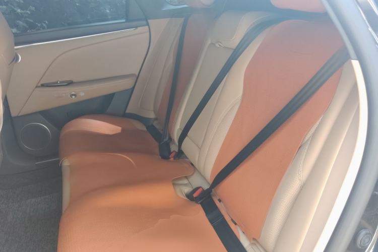 Used ARCFOX Alpha T5 2025 630 Shenxing Edition Left Rear Seat