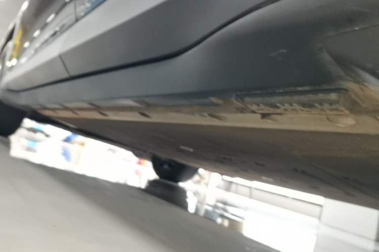 Used ARCFOX Alpha T5 2025 520 PRO Left Side Sill