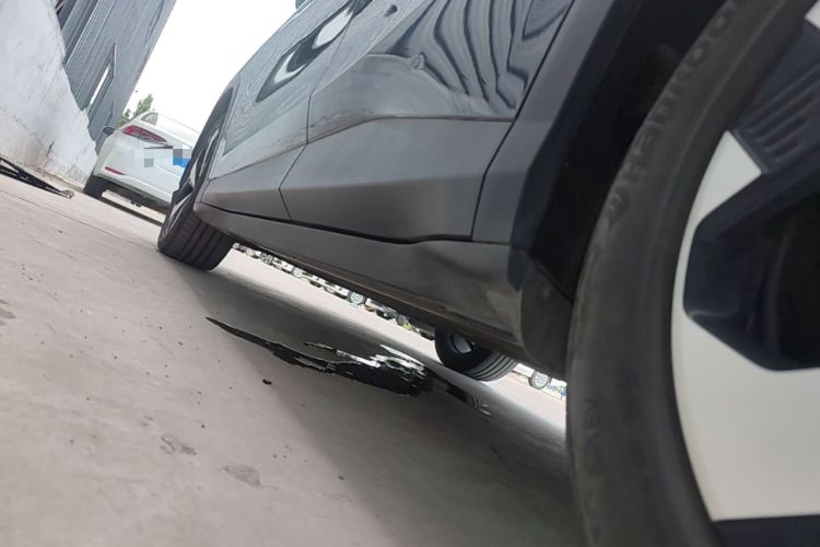 Used ARCFOX Alpha T5 2025 520 MAX Left Side Sill