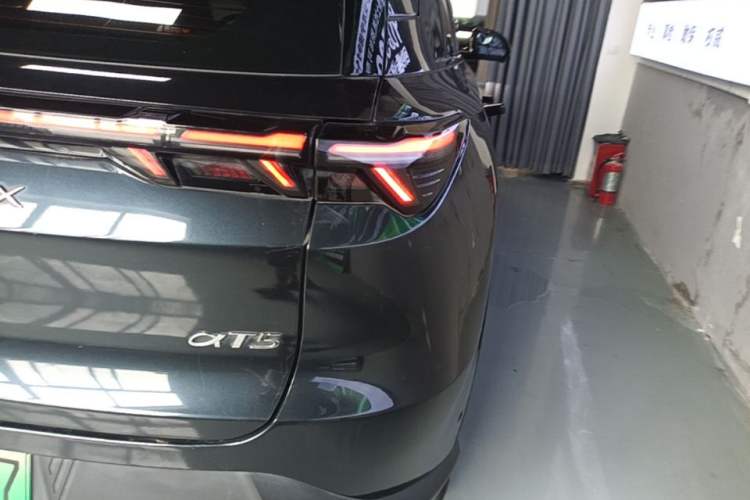 Used ARCFOX Alpha T5 2025 630 Shenxing Edition Right Rear Taillight