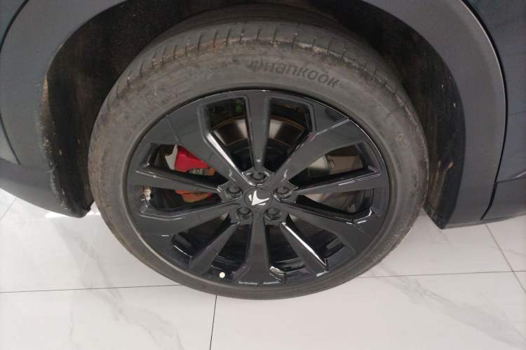 Used ARCFOX Alpha T5 2025 630 Shenxing Edition Right Rear Wheel Hub