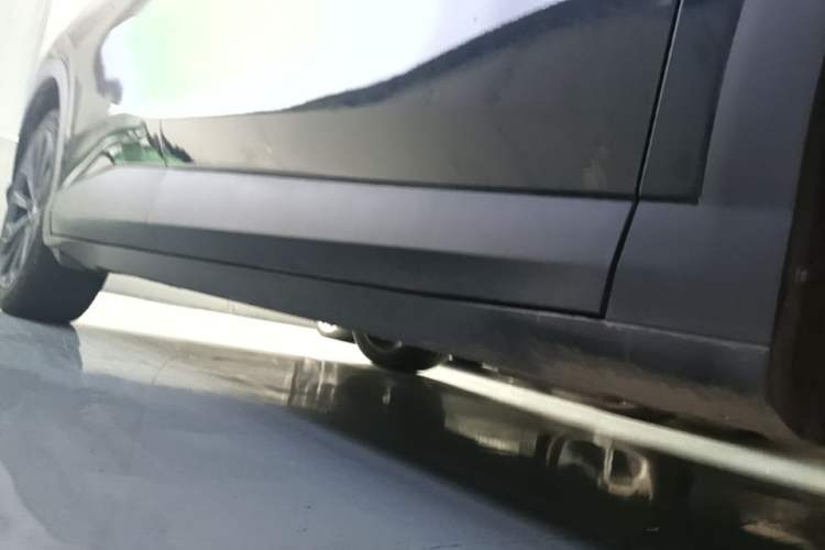 Used ARCFOX Alpha T5 2025 630 Shenxing Edition Right Side Sill