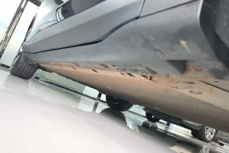 Used ARCFOX Alpha T5 2025 520 PRO Right Side Sill