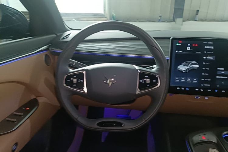 Used ARCFOX Alpha T5 2025 520 MAX Steering Wheel