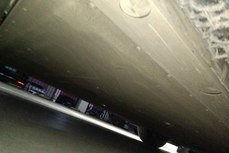 Used ARCFOX Alpha T5 2025 520 MAX Chassis Rear Right