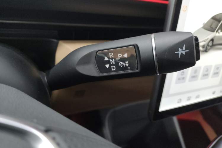 Used ARCFOX Alpha T5 2025 520 MAX Gear Lever