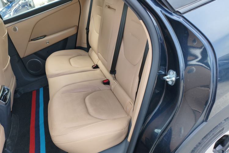 Used ARCFOX Alpha T5 2025 520 PRO Left Rear Seat