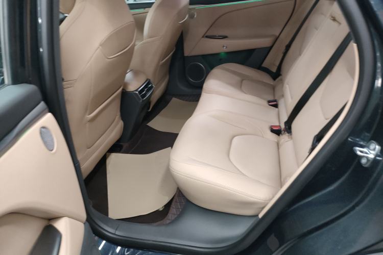 Used ARCFOX Alpha T5 2025 520 MAX Left Rear Seat
