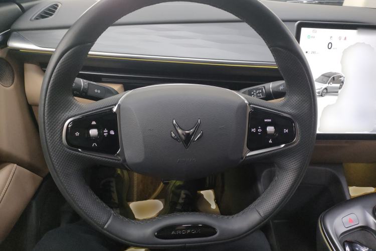 Used ARCFOX Alpha T5 2025 520 MAX Steering Wheel