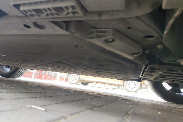 Used ARCFOX Alpha T5 2025 520 PRO Chassis Front Right