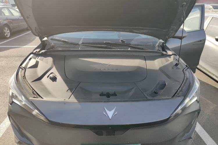 Used ARCFOX Alpha T5 2025 520 MAX Engine Bay