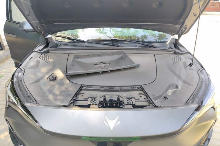 Used ARCFOX Alpha T5 2025 520 PRO Engine Bay