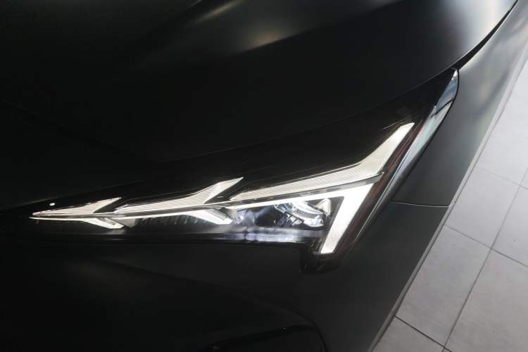 Used ARCFOX Alpha T5 2025 520 PRO Left Front Headlight