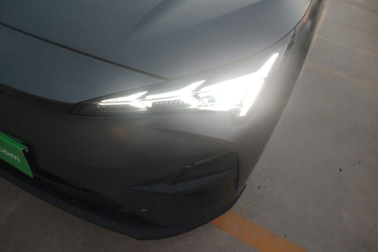 Used ARCFOX Alpha T5 2025 520 MAX Left Front Headlight